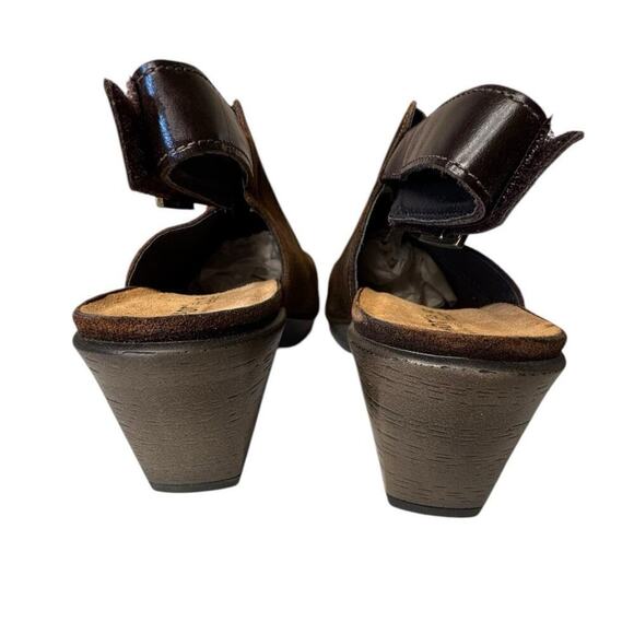 Naot NEW Upgrade Brown Suede Block Heel Slingback Clog US 11 Brown Distressed - Picture 3 of 7